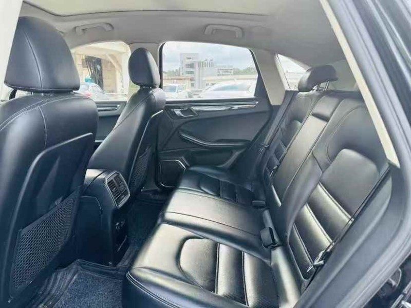 东莞17年众泰SR96