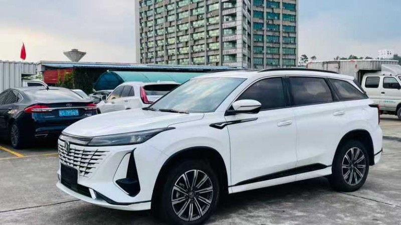 东莞23年长安汽车CS754