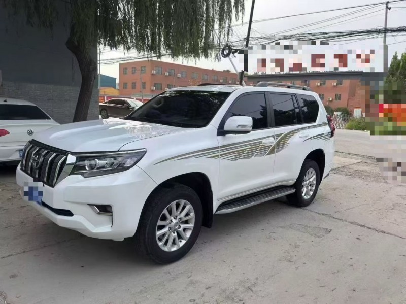 晋中14年丰田普拉多3