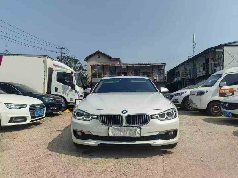 长沙19年宝马3系1