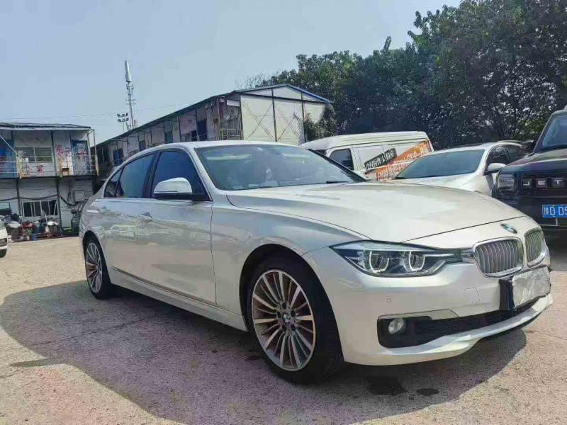 长沙19年宝马3系3