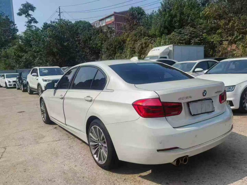 长沙19年宝马3系7