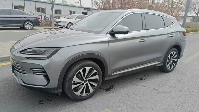 晋中24年比亚迪宋3