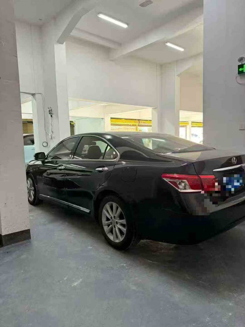 株洲11年雷克萨斯ES8