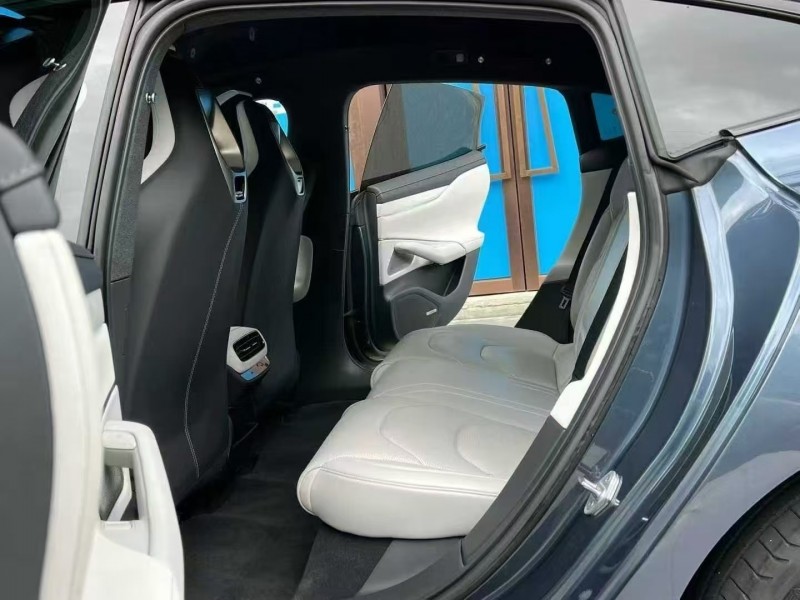 广州24年小米SU75