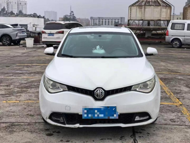 东莞17年名爵锐行1