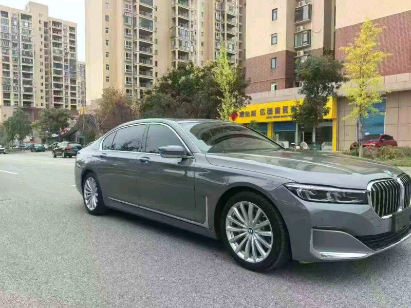 湘潭21年宝马7系2