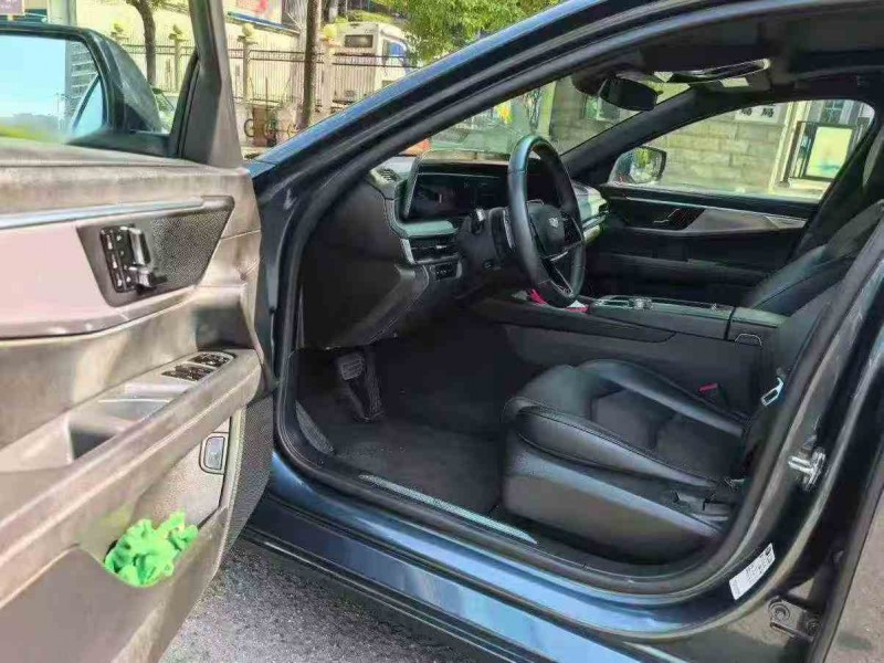 湘潭24年凯迪拉克CT67