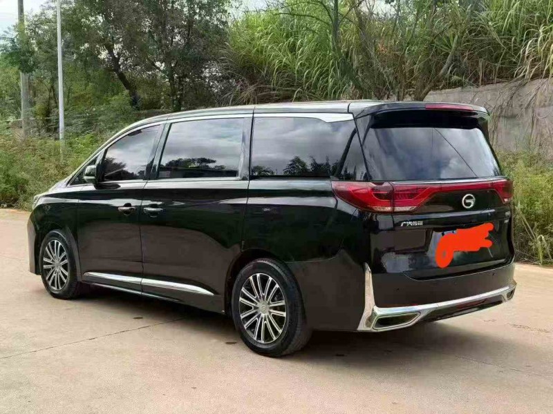 常德21年传祺M87