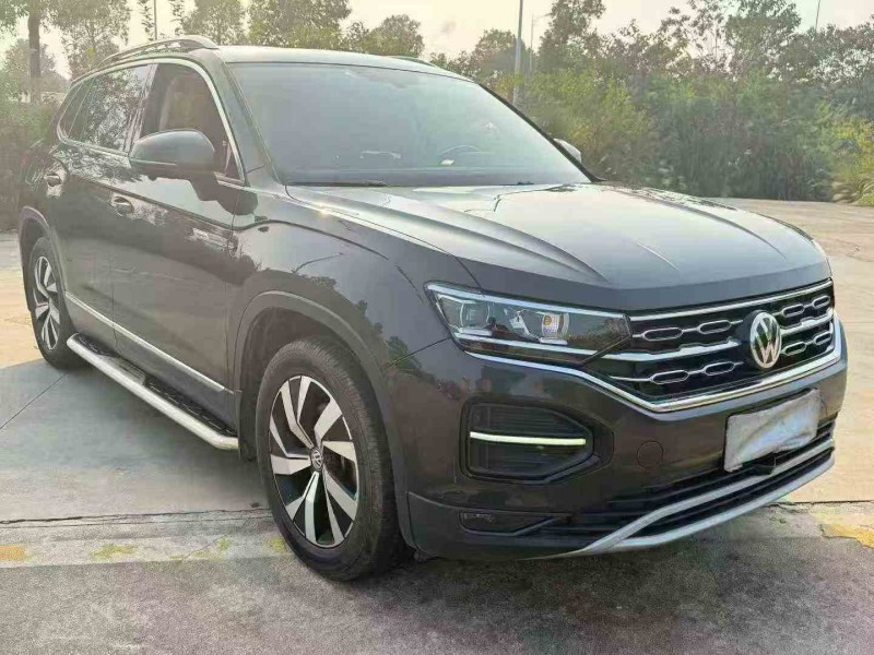 湘潭21年大众探岳3