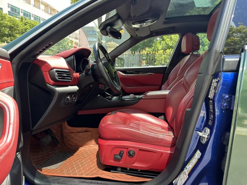 深圳18年玛莎拉蒂Levante6