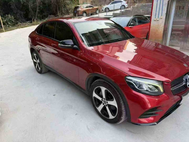 常德18年奔驰GLC3