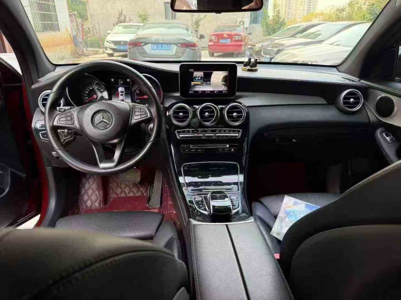 常德18年奔驰GLC5