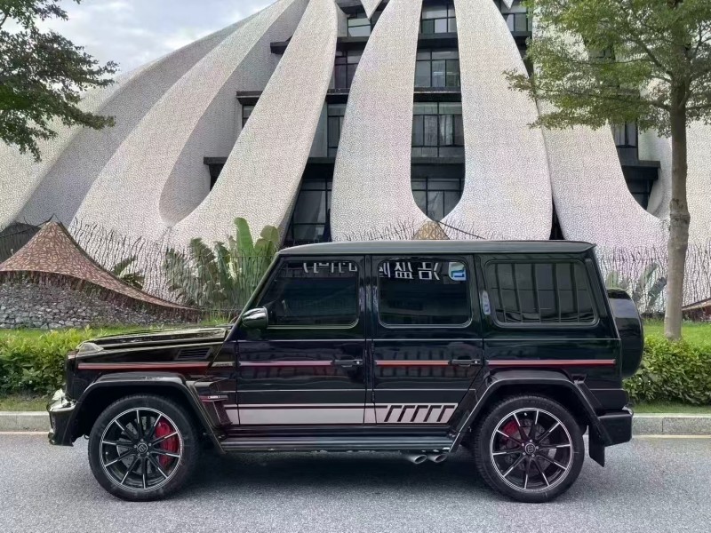 深圳13年奔驰G8