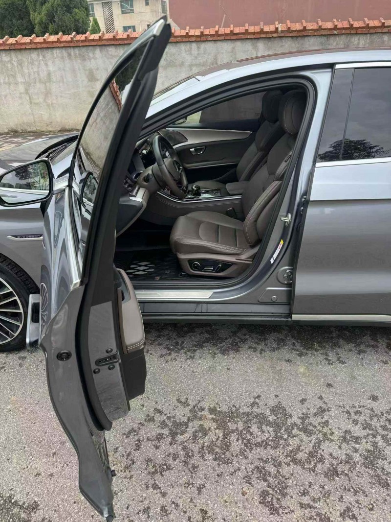 邵阳22年比亚迪汉6