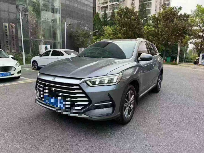 张家界21年比亚迪宋3