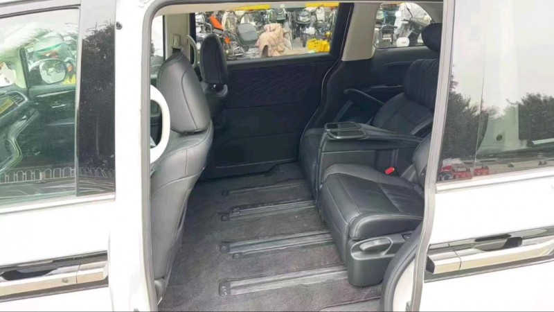 滨州21年本田艾力绅3