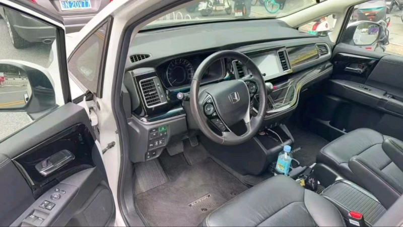 滨州21年本田艾力绅4