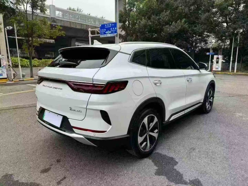 衡阳23年比亚迪宋8