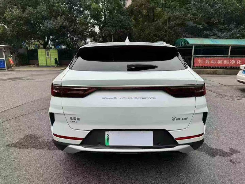 衡阳23年比亚迪宋9