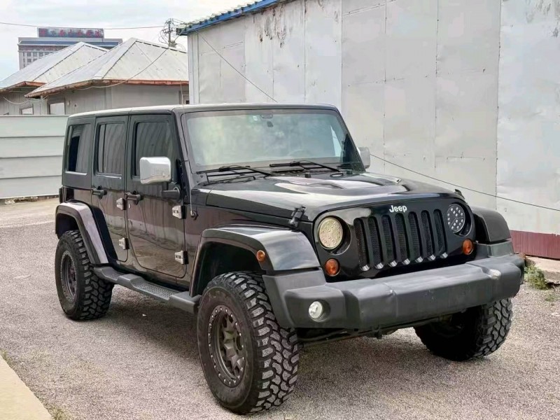 滨州12年Jeep牧马人3