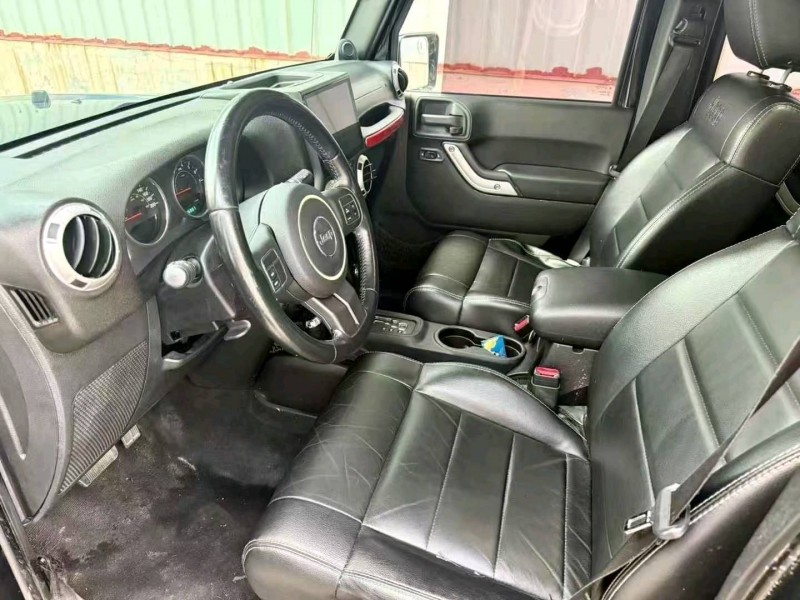 滨州12年Jeep牧马人5