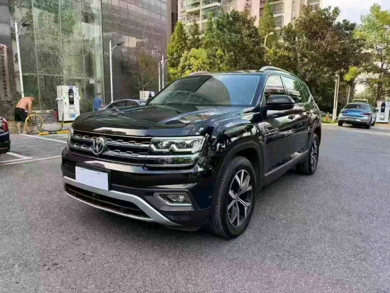 湘潭20年大众途昂3