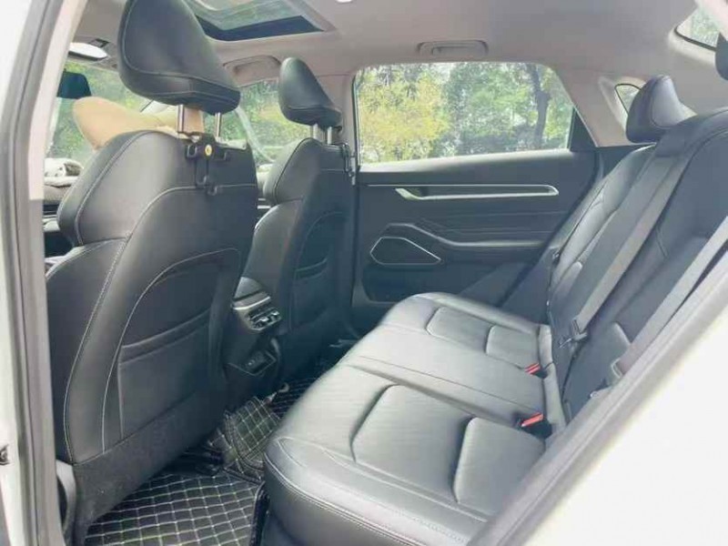 东莞23年吉利帝豪5