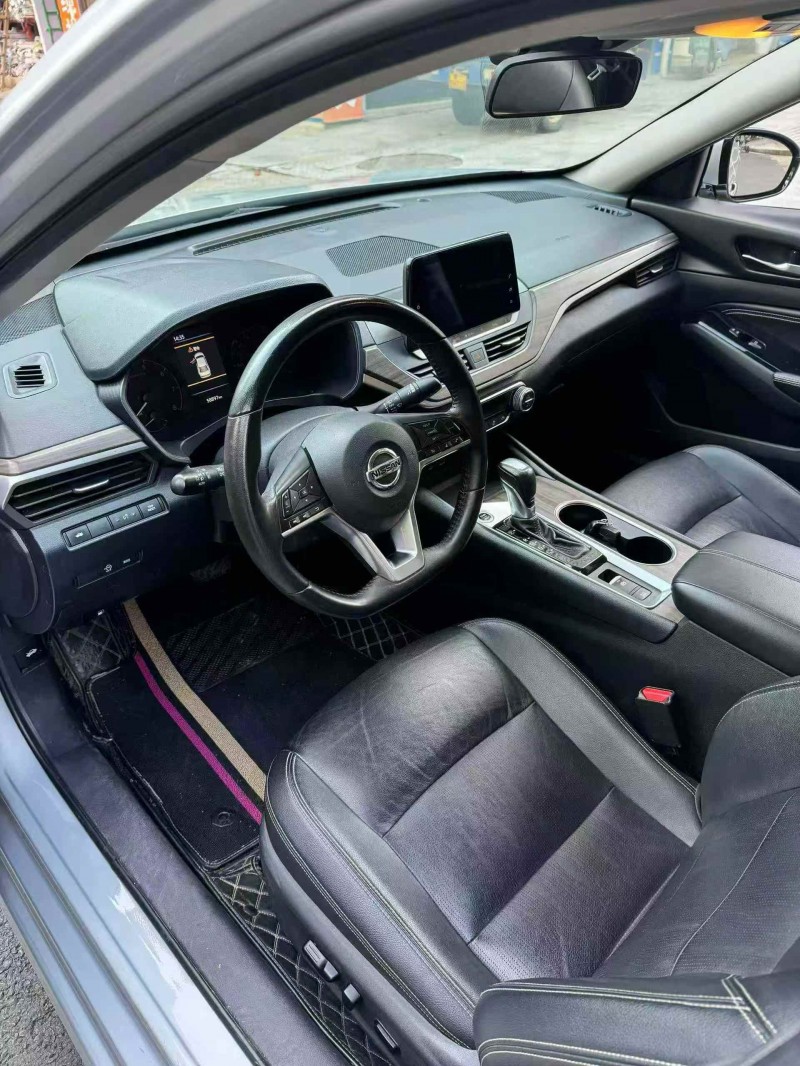 衡阳22年日产天籁3