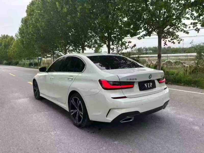 铜川21年宝马3系6