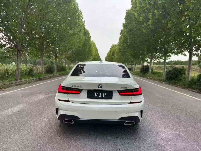 铜川21年宝马3系8