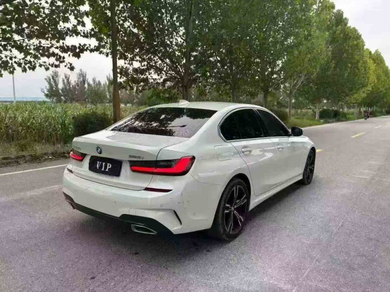 铜川21年宝马3系9