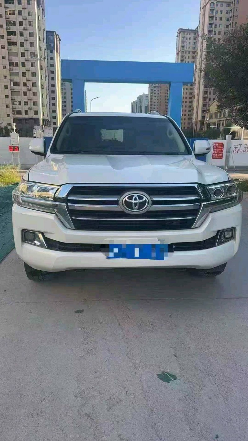 洛阳18年丰田兰德酷路泽1