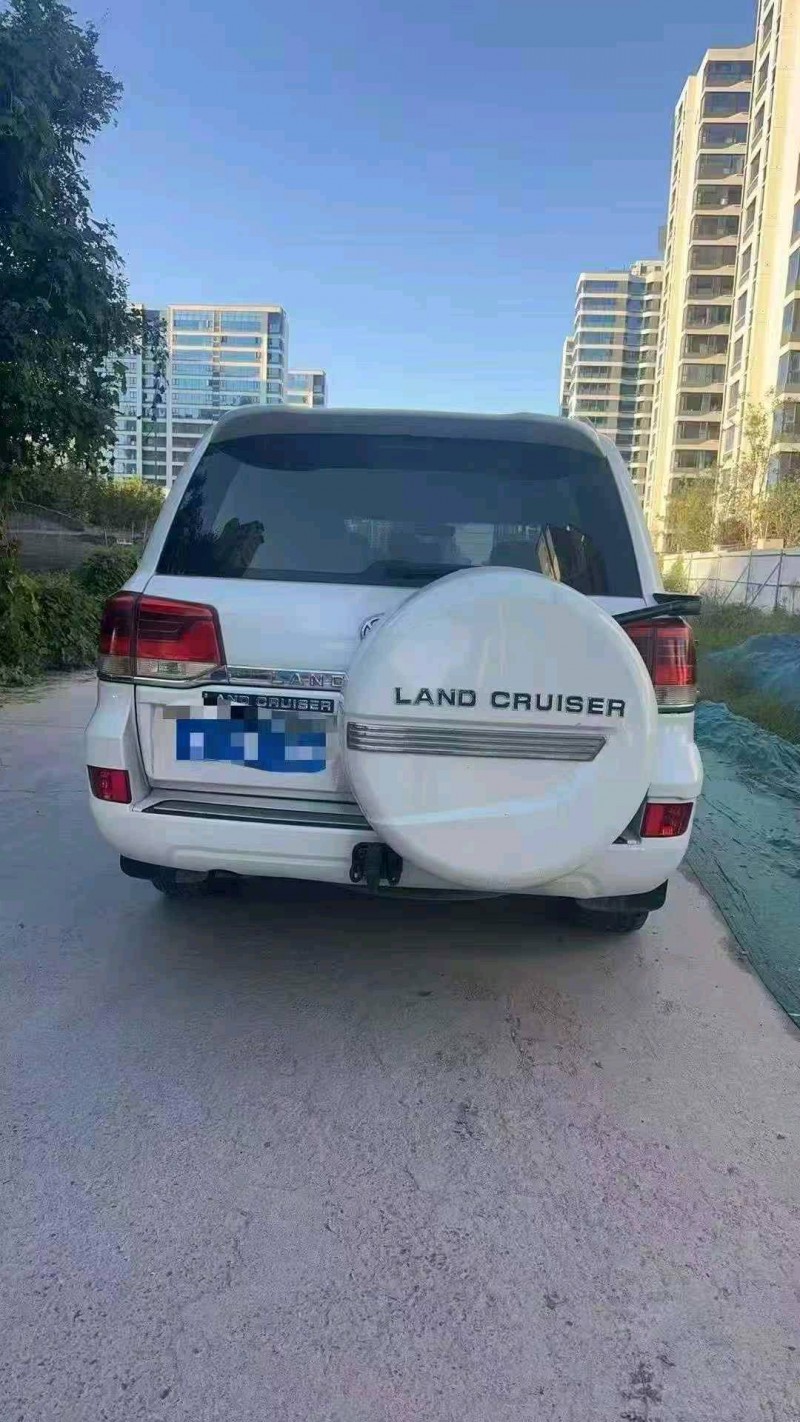 洛阳18年丰田兰德酷路泽3