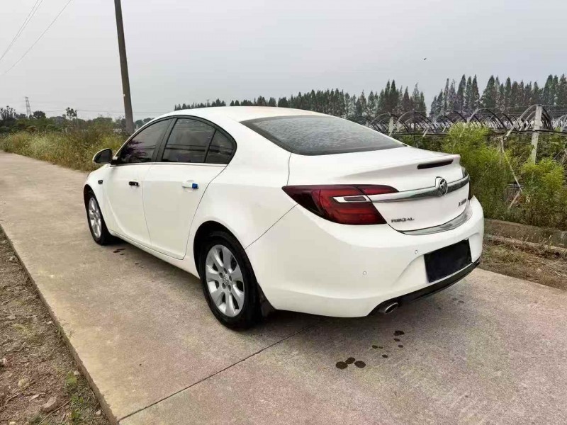 宁波15年别克君威7