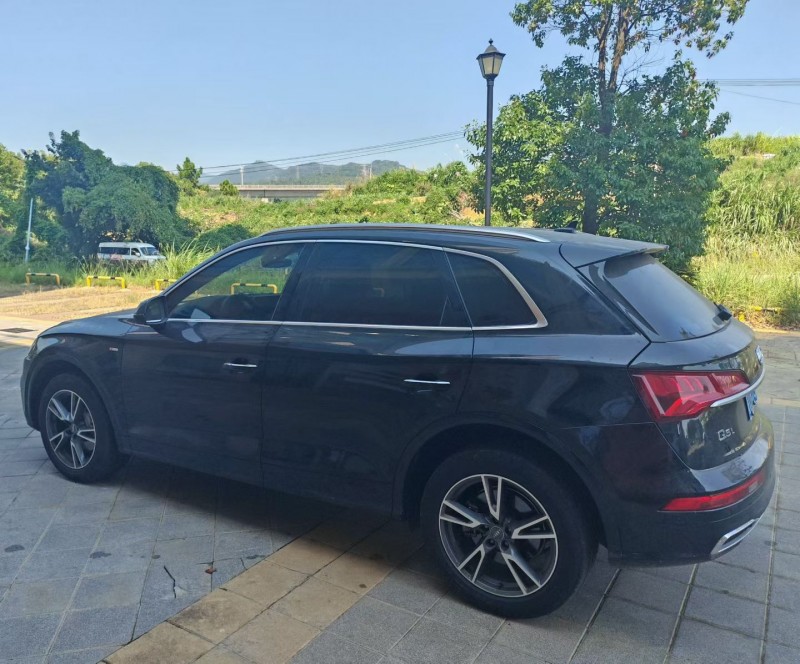 南昌21年奥迪Q57