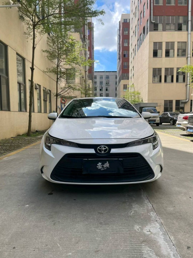 佛山23年丰田雷凌1