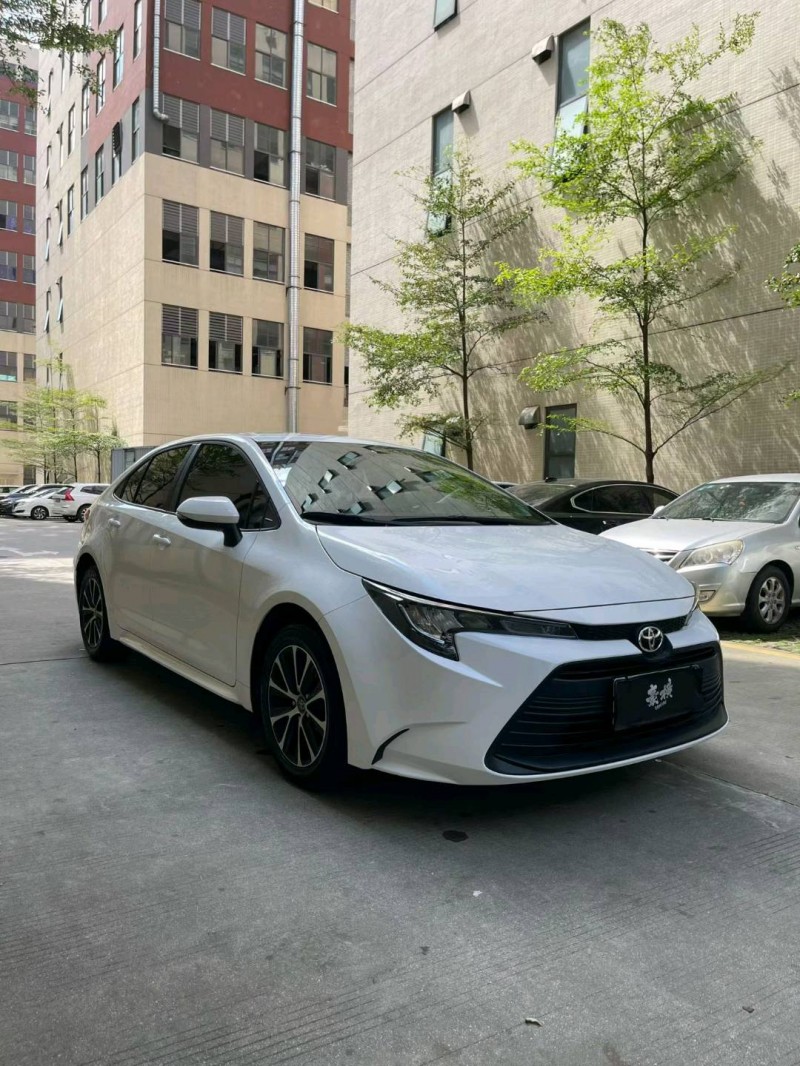 佛山23年丰田雷凌2