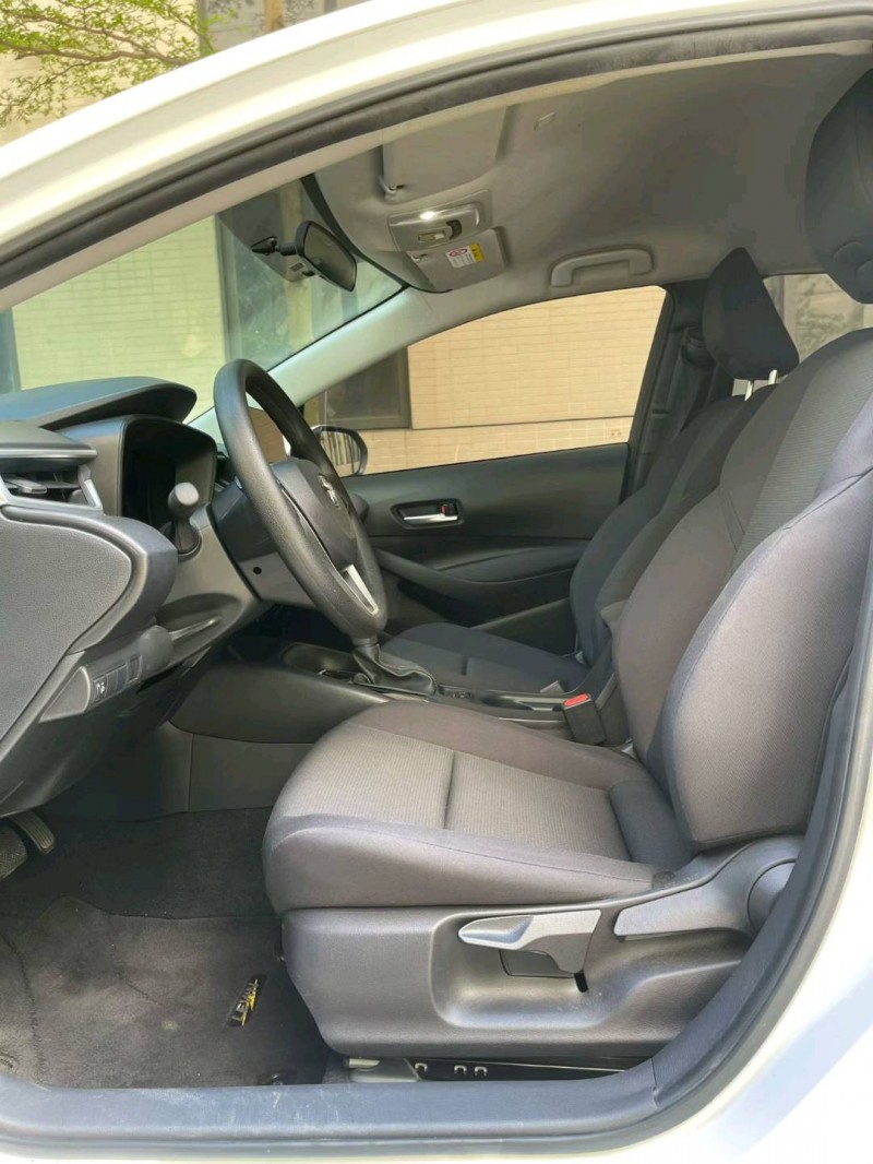 佛山23年丰田雷凌5