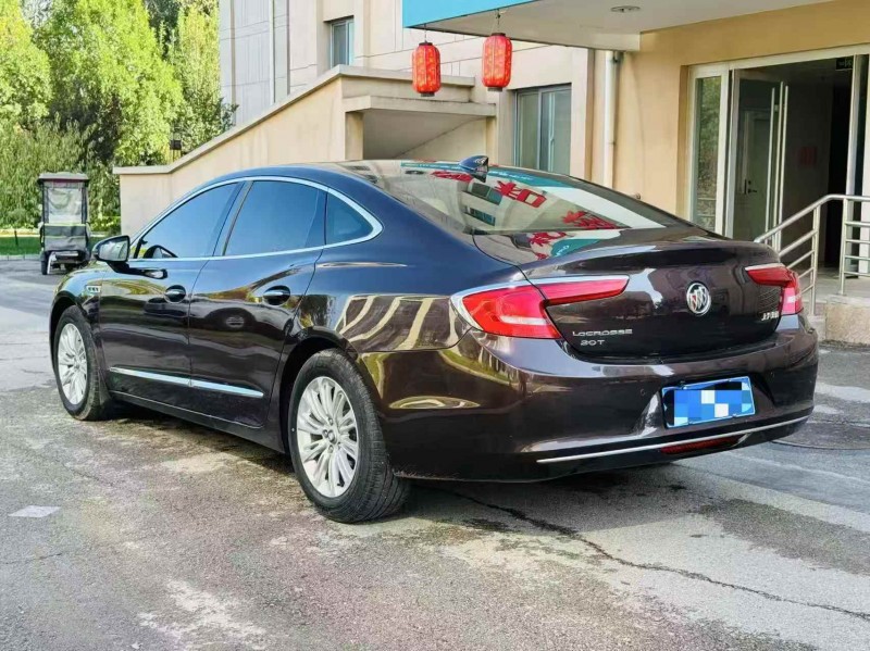 淄博17年别克君越7