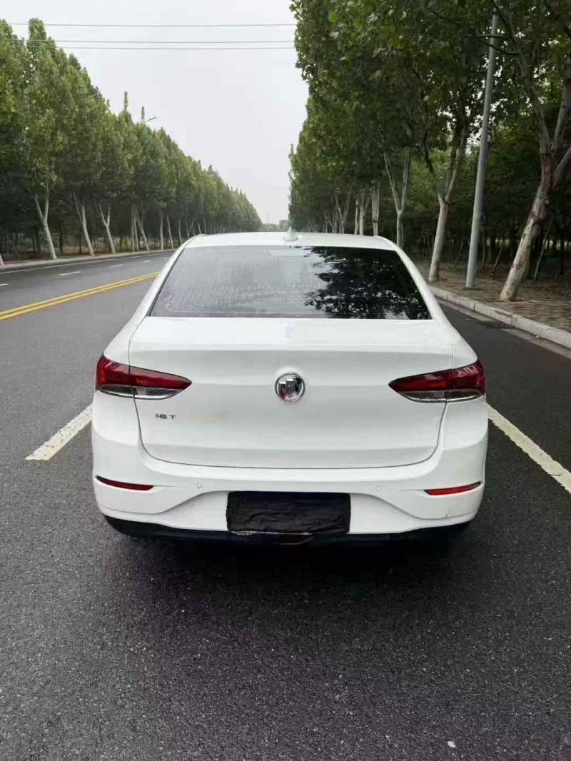 徐州20年别克英朗9