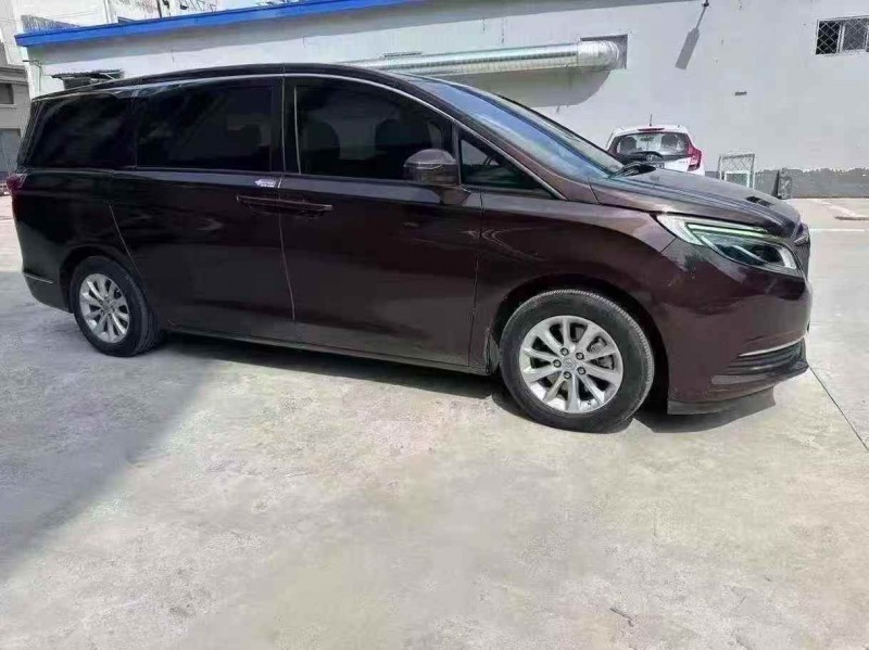 邢台19年别克GL82