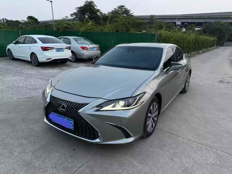 珠海20年雷克萨斯ES3