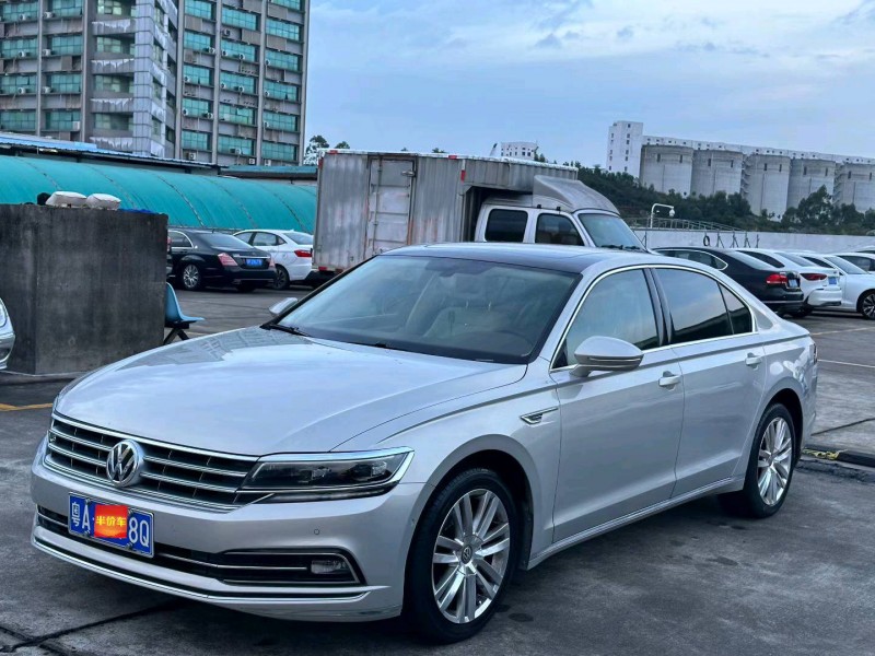 东莞17年大众辉昂3