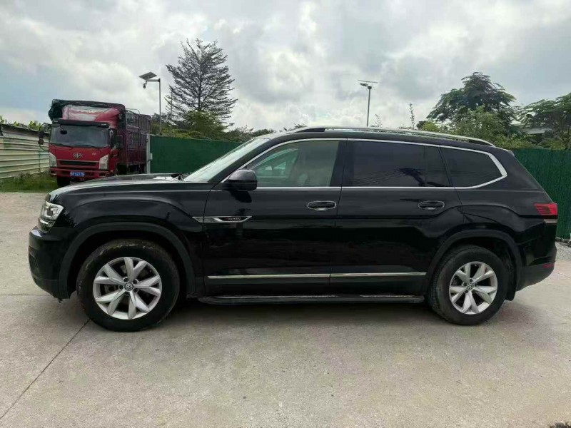 珠海19年大众途昂7