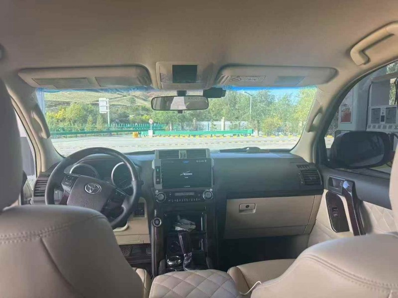 宝鸡16年丰田普拉多5