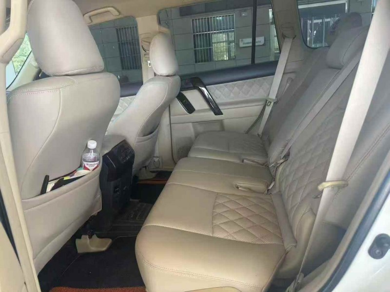 宝鸡16年丰田普拉多6