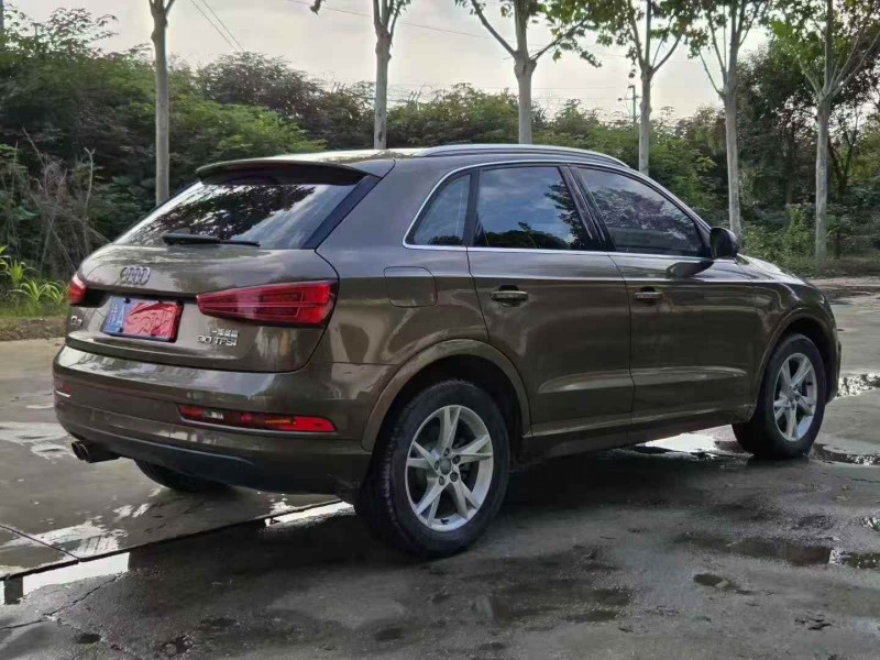 开封18年奥迪Q37