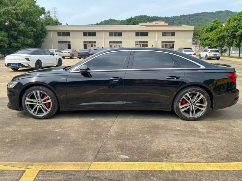 中山22年奥迪A6L3