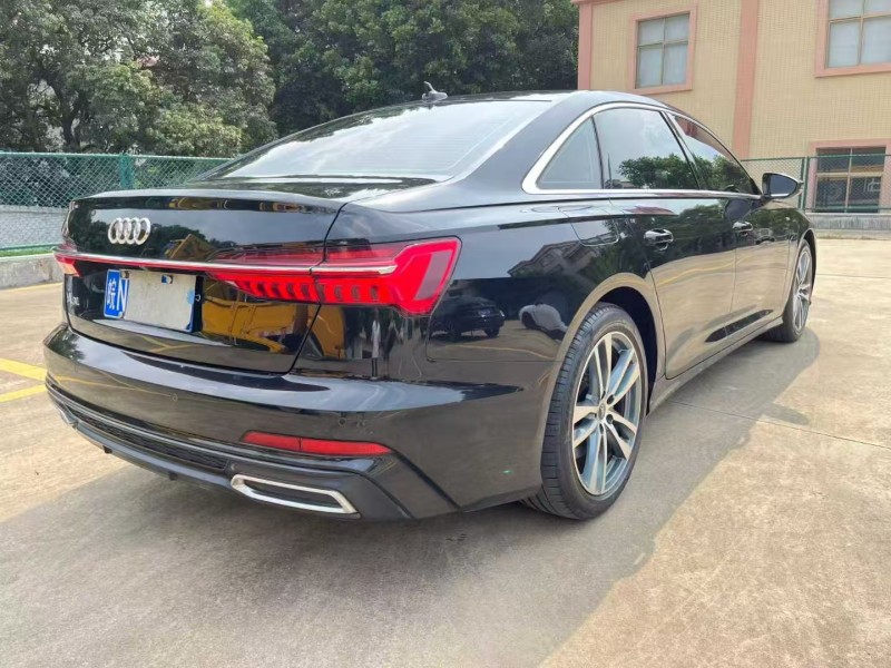 中山22年奥迪A6L5